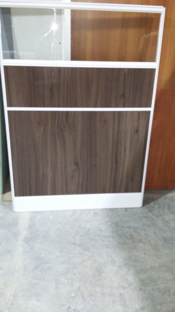 Florida office cubicles: espresso laminated privacy panel with glazed top for an office workstation